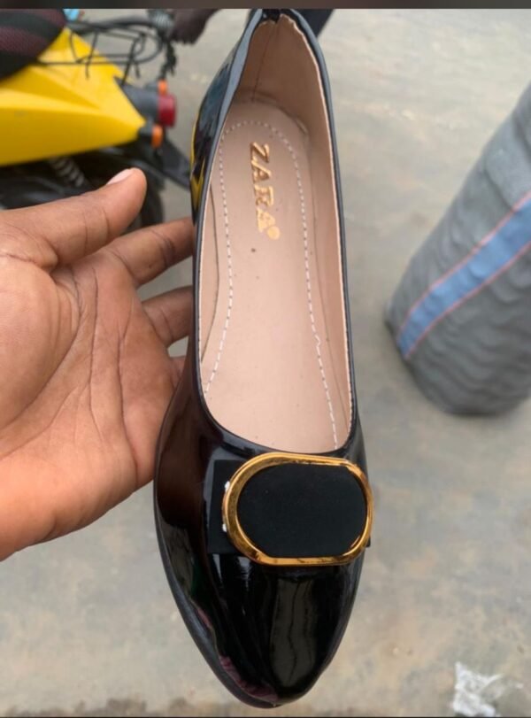 Elegant Black Patent Ballet Flats – Gold Buckle Design
