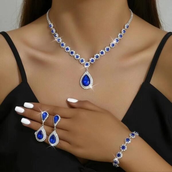 Ladies Jewelries