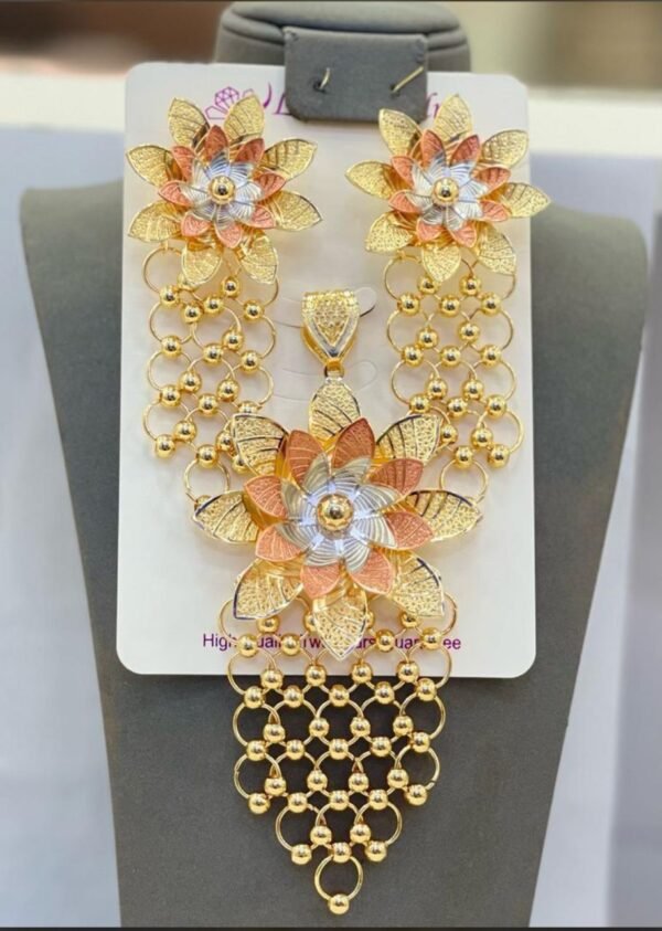 Ladies Jewelries