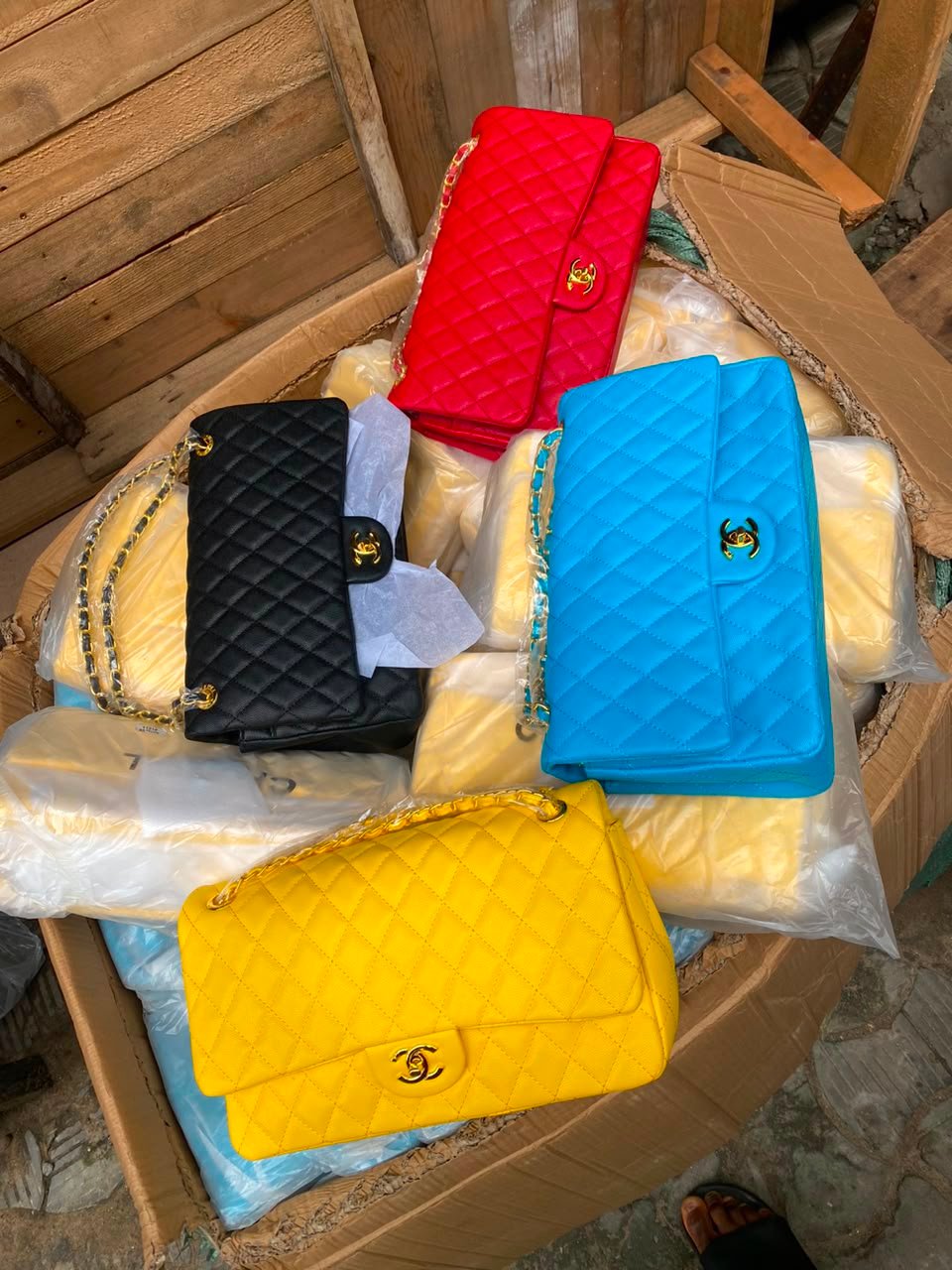 lyn bag2 Women's Classic Quilted Flap Shoulder Bag with Chain Strap - Image 1